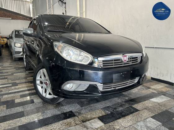 FIAT GRAND SIENA 1.6 MPI ESSENCE 16V FLEX 4P AUTOMATIZADO FIAT GRAND SIENA 1.6 MPI ESSENCE 16V FLEX 4P AUTOMATIZADO